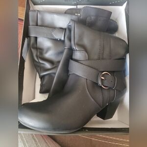 Rialto 7.5 Black Boots